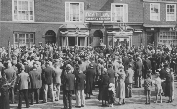 Service on Market Square